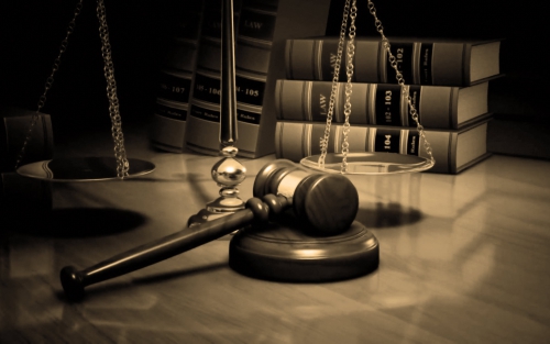 Tự vệ như thế nào cho đúng luật?